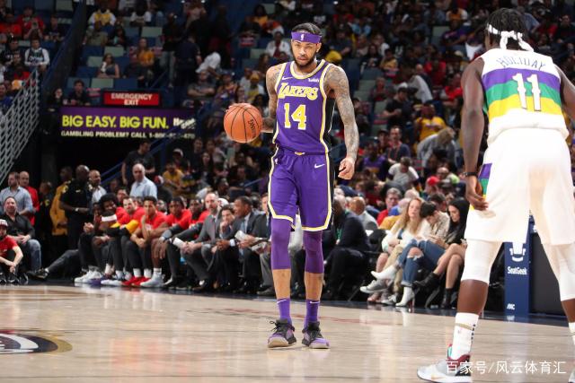 球员不仅在 球员不仅在