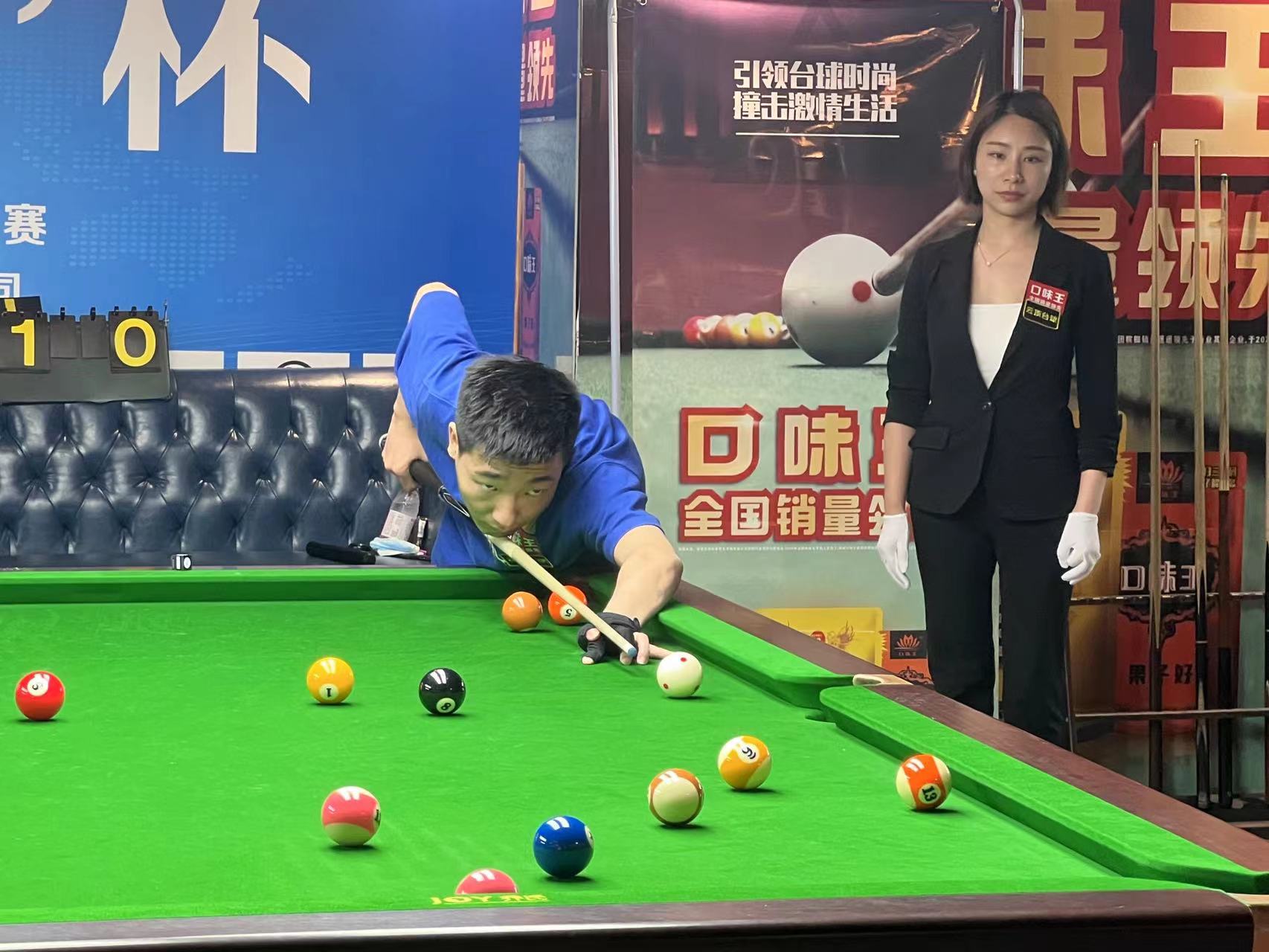 迅速拉开比 迅速拉开比