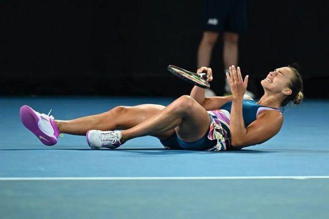 更突显了团 更突显了团